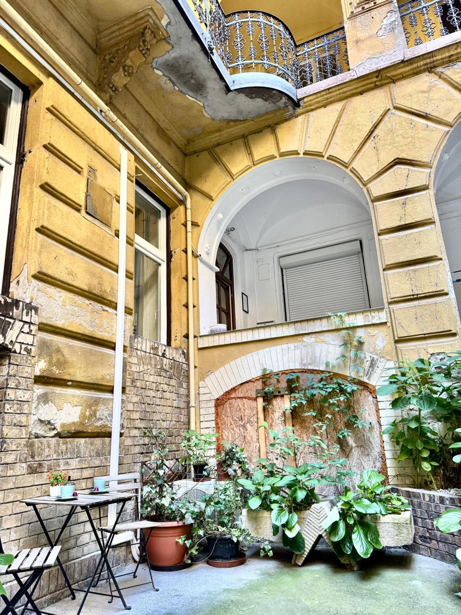 Apartment Small Cosy Near The Famous Westend Center *