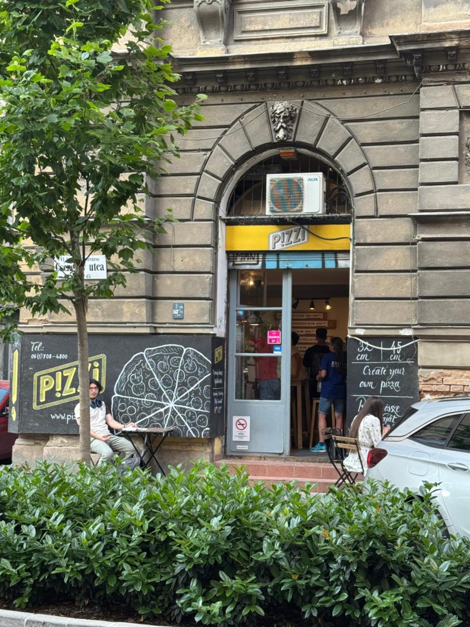 Apartment Small Cosy Near The Famous Westend Center *